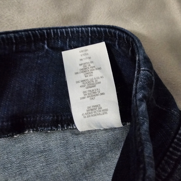 Size 6 jeans - Picture 8 of 8